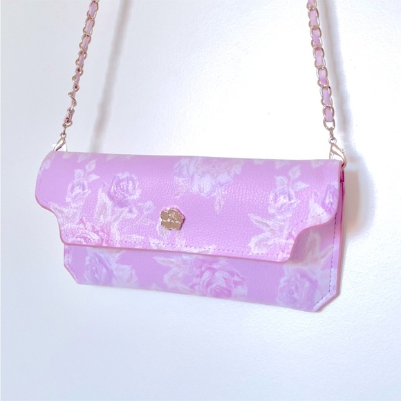 So pretty love shack fancy eye glass case with long strap new - Picture 1 of 4